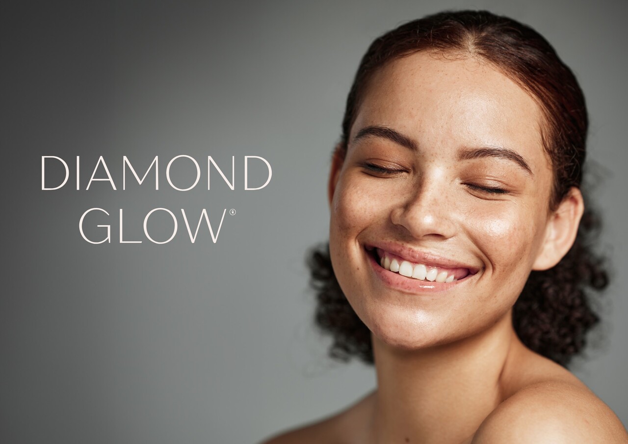 large-South Shore DiamondGlow Web Graphic - South Shore Dermatology | Dermatology About Flexile Classic